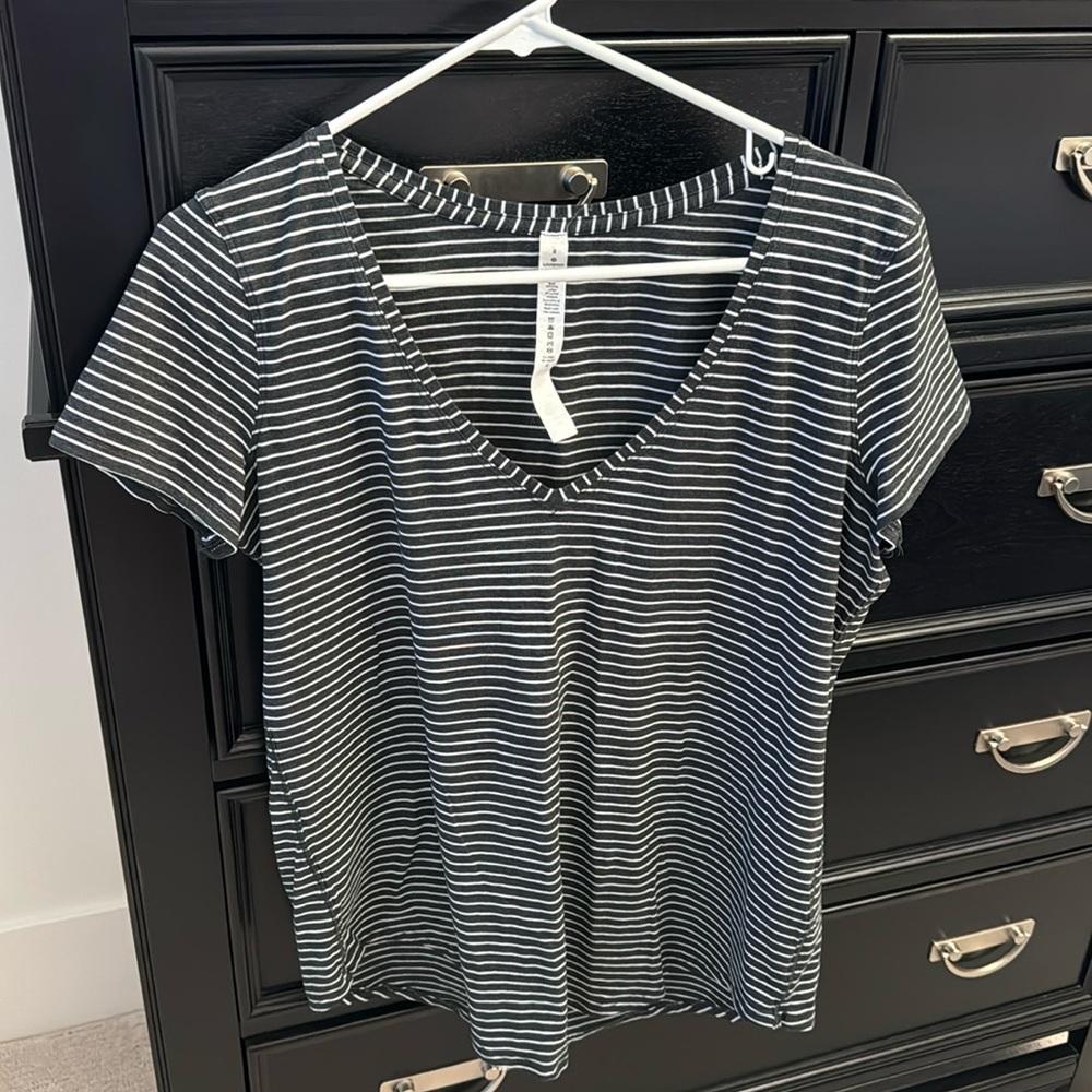 Lululemon Love Tee V Neck